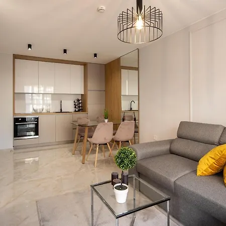 Emilia Romana Park شقة فندقية