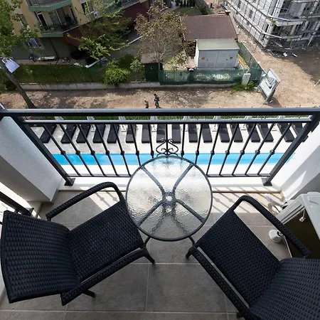 Emilia Romana Park شقة فندقية 4*