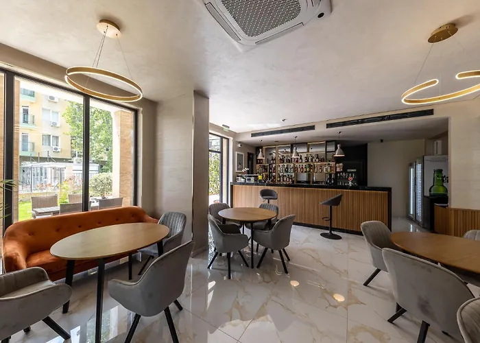 Appart hôtel Emilia Romana Park