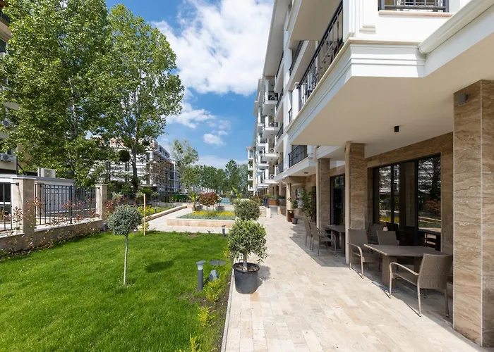 Emilia Romana Park 3*