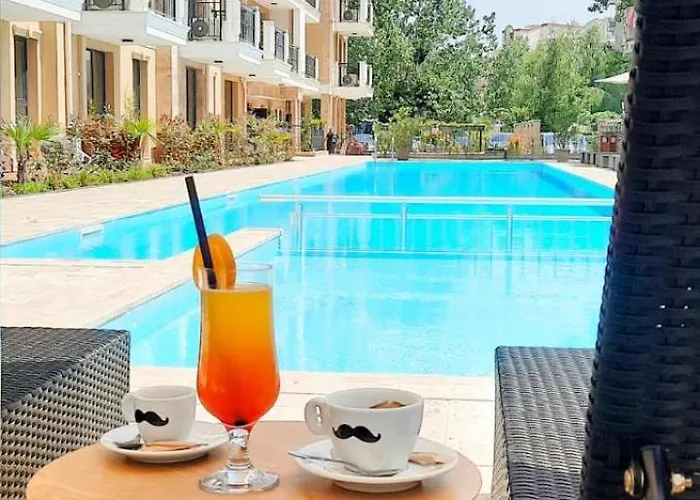 Appart hôtel Emilia Romana Park