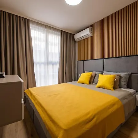 Emilia Romana Park 4* 阳光海滩