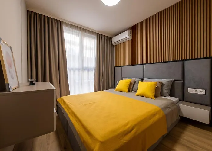 Emilia Romana Park 4* Солнечный берег