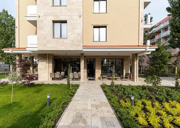 Emilia Romana Park 4* Солнечный берег