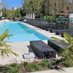 Emilia Romana Park 써니비치