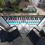 Emilia Romana Park 아파트호텔 3*