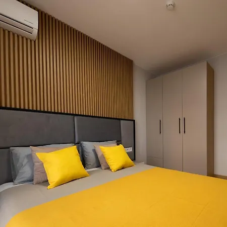 Apartmanhotel Emilia Romana Park Napospart