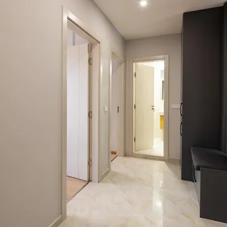 Apartmanhotel Emilia Romana Park