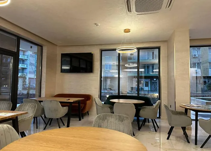 Apart-hotel Emilia Romana Park